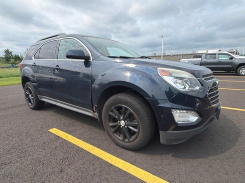 Used 2017 Chevrolet Equinox LT w/ Driver Confidence Package II AWD/4WD image 27