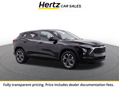 Used 2025 Chevrolet Trax LT FWD image 1