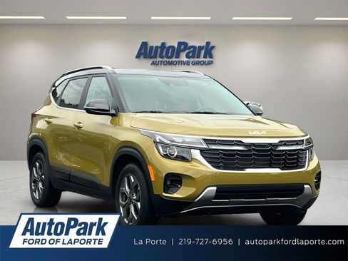 Used 2024 Kia Seltos S AWD/4WD image 1