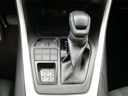 Certified 2024 Toyota RAV4 LE image 27