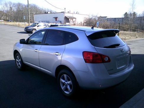 Used 2010 Nissan Rogue S w/ 360 Degree Value Pkg AWD/4WD image 5