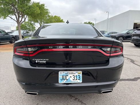 Used 2023 Dodge Charger SXT w/ Cold Weather Package image 4