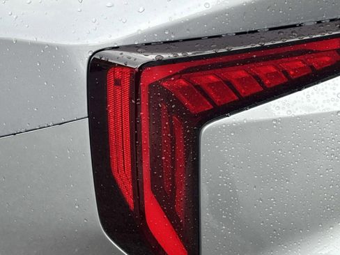 New 2025 Kia K4 LXS image 10