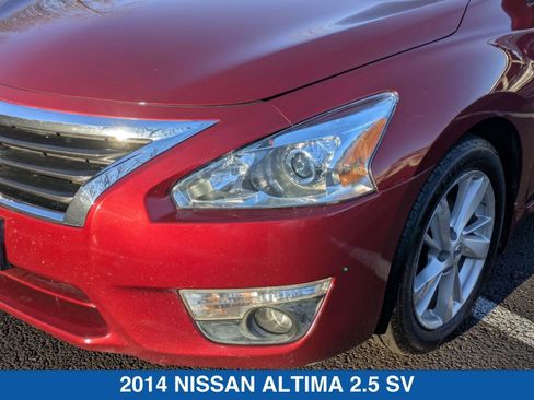 Used 2014 Nissan Altima 2.5 SV w/ Convenience Package image 10