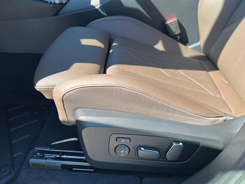 New 2026 BMW X3 xDrive30 w/ Premium Package image 12