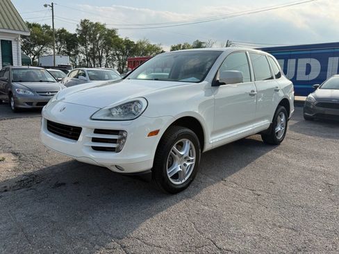 Used 2009 Porsche Cayenne AWD/4WD image 10