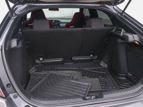 Used 2018 Honda Civic Type R image 23