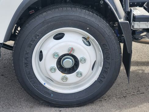 New 2025 Isuzu NQR image 7