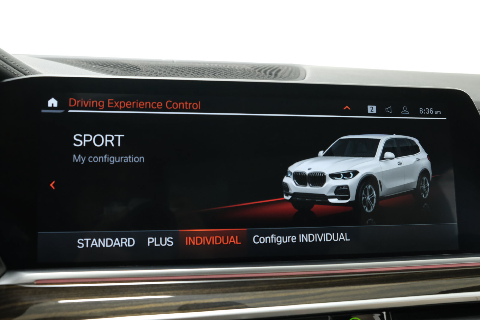 Used 2021 BMW X5 xDrive40i w/ Parking Assistance Package AWD/4WD image 17