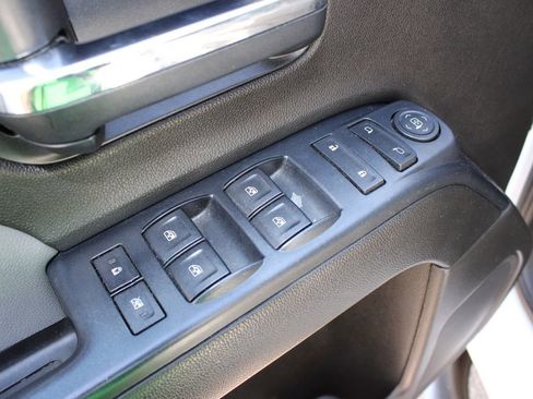 Used 2017 Chevrolet Silverado 1500 Custom w/ Rally 1 Edition image 12