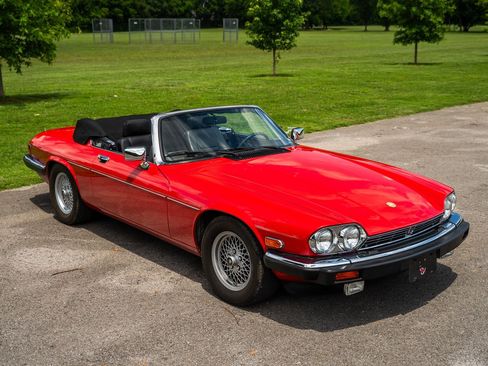 Used 1990 Jaguar XJS V12 Convertible RWD image 23