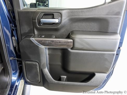 Used 2021 Chevrolet Silverado 1500 LTZ w/ LTZ Premium Package image 25