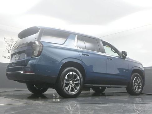 Used 2025 Chevrolet Tahoe LT w/ Advanced Technology Package AWD/4WD image 35