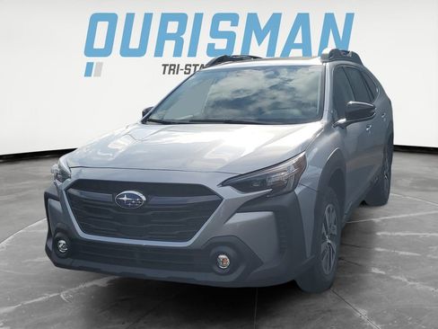 New 2025 Subaru Outback Premium image 2