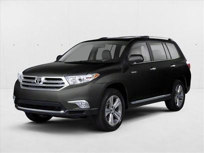 Used 2013 Toyota Highlander SE