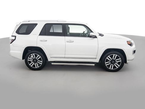 Used 2019 Toyota 4Runner 4WD image 4
