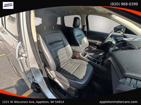 Used 2019 Ford Escape SEL AWD/4WD image 34