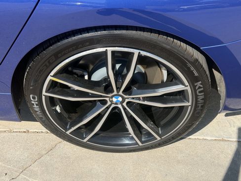 Used 2021 BMW 330i Sedan w/ M Sport Package RWD image 13