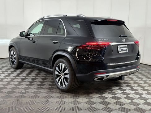 Used 2026 Mercedes-Benz GLE 450e 4MATIC image 3