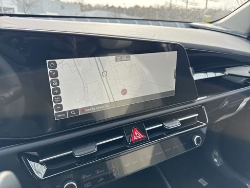 New 2026 Kia Niro EX image 15
