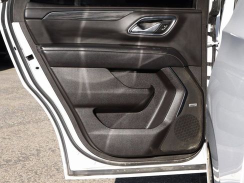 Used 2021 GMC Yukon SLT image 44