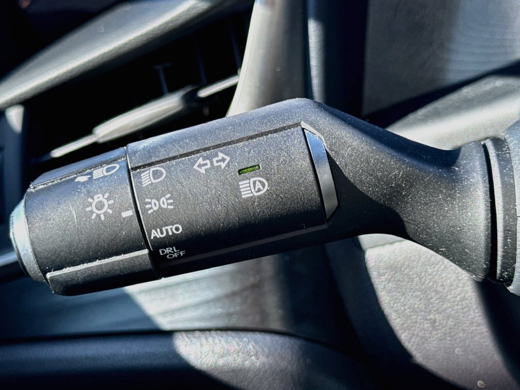 Used 2020 Lexus ES 350 w/ Premium Package FWD image 12