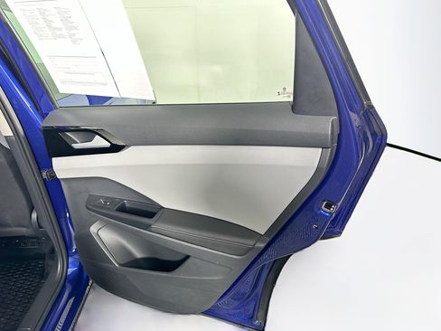 Used 2024 Volkswagen Taos S image 28