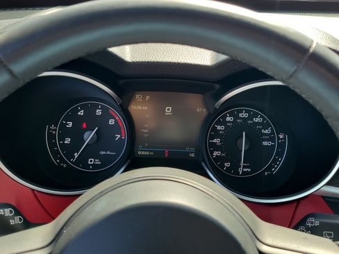 Used 2020 Alfa Romeo Stelvio Ti AWD/4WD image 26