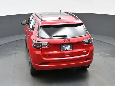 Used 2022 Jeep Compass Limited w/ (RED) Package AWD/4WD image 38