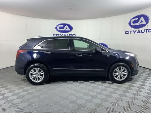 Used 2021 Cadillac XT5 Luxury FWD image 2