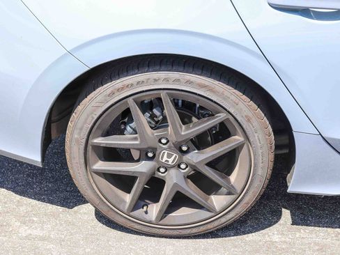 Used 2024 Honda Civic Sport image 8