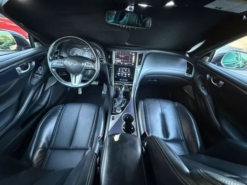 Used 2017 INFINITI Q60 Red Sport 400 image 40