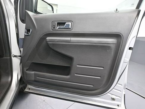 Used 2009 Ford Edge SEL image 38