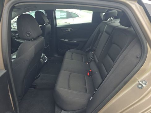Used 2024 Chevrolet Malibu LT image 14