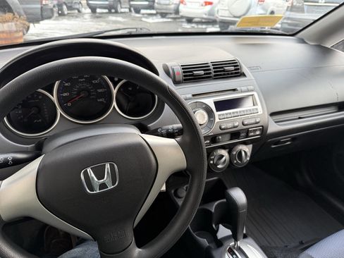 Used 2008 Honda Fit image 9