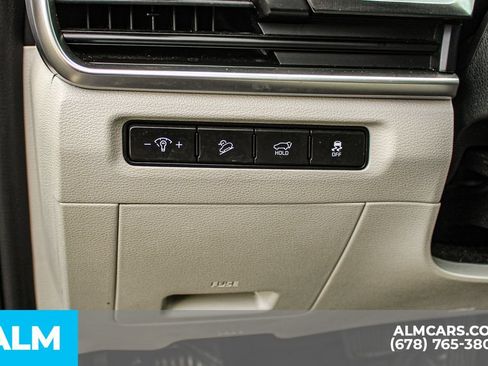 Used 2025 Kia Telluride S FWD image 30