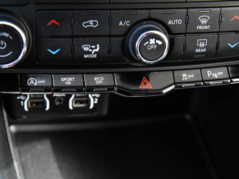 Used 2022 Dodge Durango GT image 26