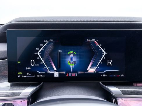 Used 2024 BMW 760i xDrive image 40