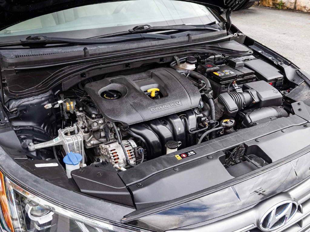 Used 2020 Hyundai Elantra SE FWD image 31