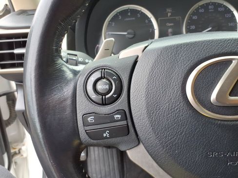 Used 2016 Lexus IS 300 AWD w/ Premium Package image 19