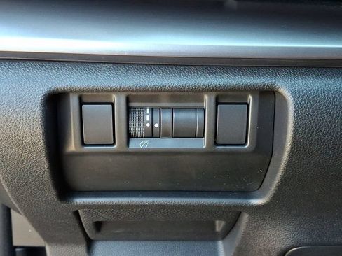 Used 2024 Subaru Impreza 2.0i AWD/4WD image 27