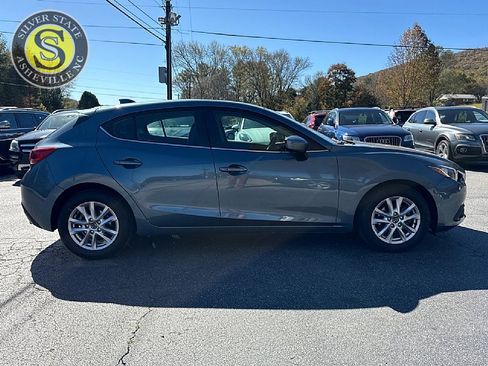 Used 2015 MAZDA MAZDA3 i Grand Touring image 7