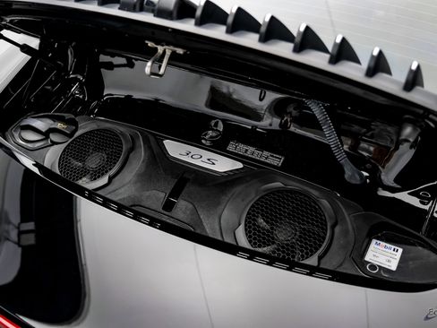 Used 2020 Porsche 911 Carrera 4S image 90