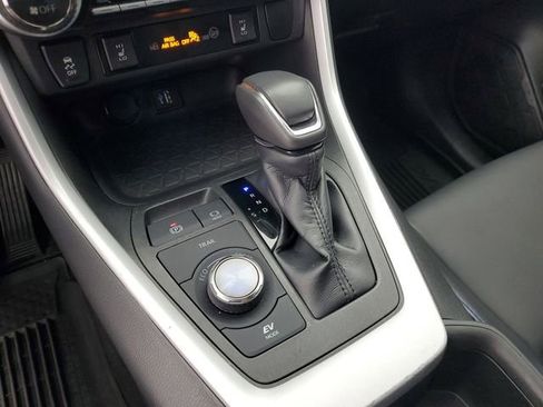 Used 2023 Toyota RAV4 XSE image 31