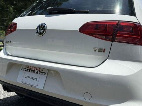 Used 2015 Volkswagen Golf S FWD image 21