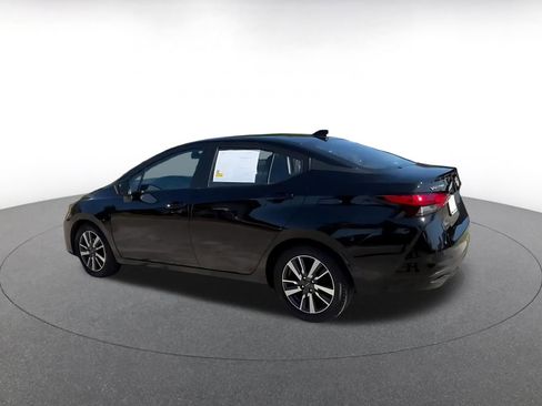 Used 2025 Nissan Versa SV FWD image 10