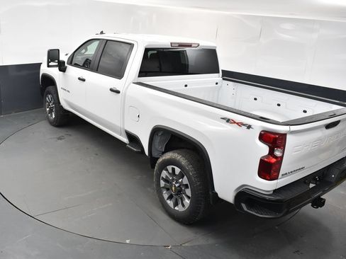 New 2026 Chevrolet Silverado 2500 Custom w/ Custom Value Package AWD/4WD image 20