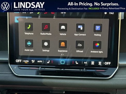 New 2026 Volkswagen Tiguan SE R-Line AWD/4WD image 13