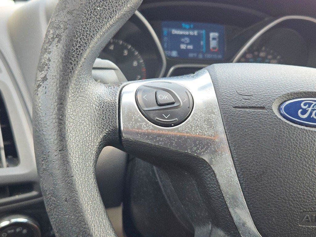Used 2012 Ford Focus SE FWD image 22