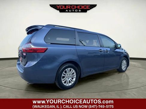 Used 2015 Toyota Sienna XLE FWD image 6